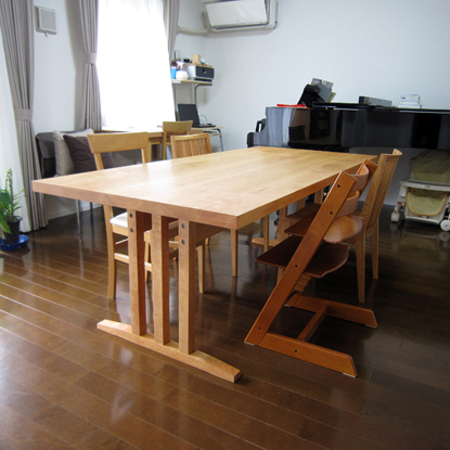 ブラックチェリーのテーブル＆チェア、納品事例２パターン