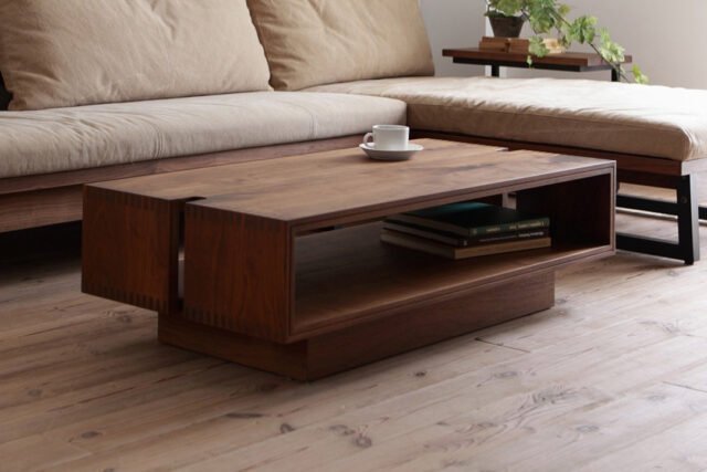 無垢材の重厚感