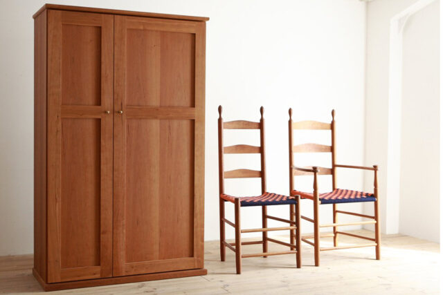 装飾性のあるシンプルデザイン