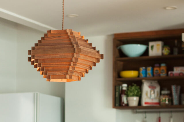 温かみのある電球色