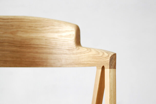 笠木から繋がるアーム