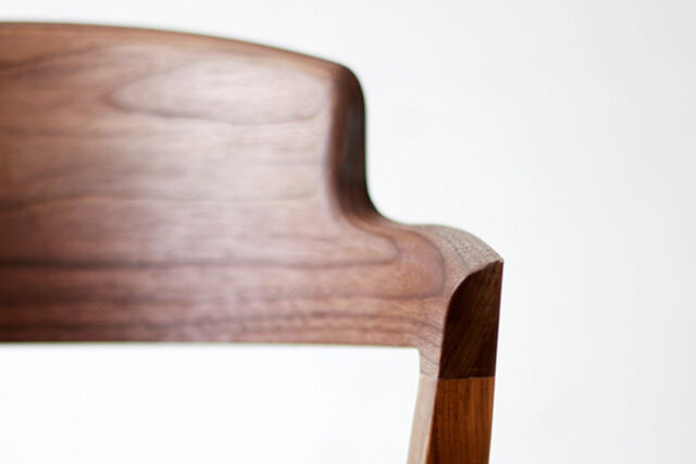 笠木から繋がるアーム