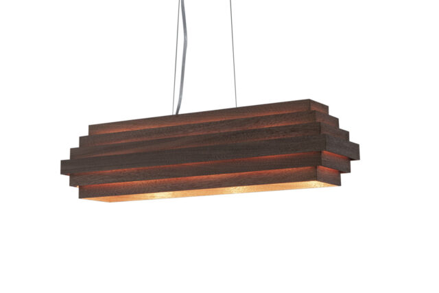 無垢の木枠を重ねたペンダントライト