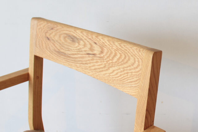 職人の手仕事で快適な座り心地