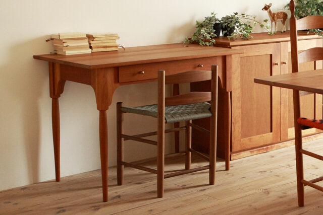 懐かしさを感じる「SHIRLEY」