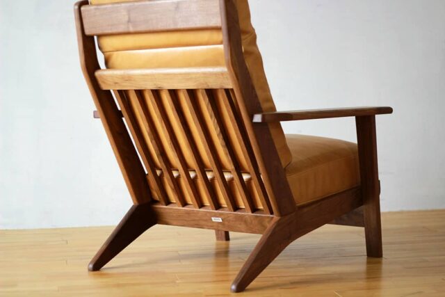 軽やかな格子デザイン