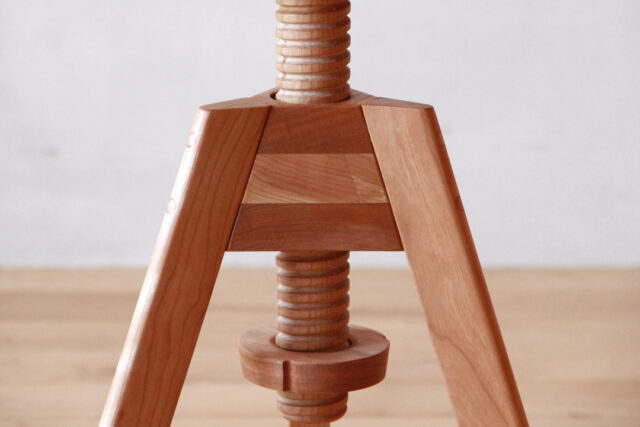 高さを自由に変えられます