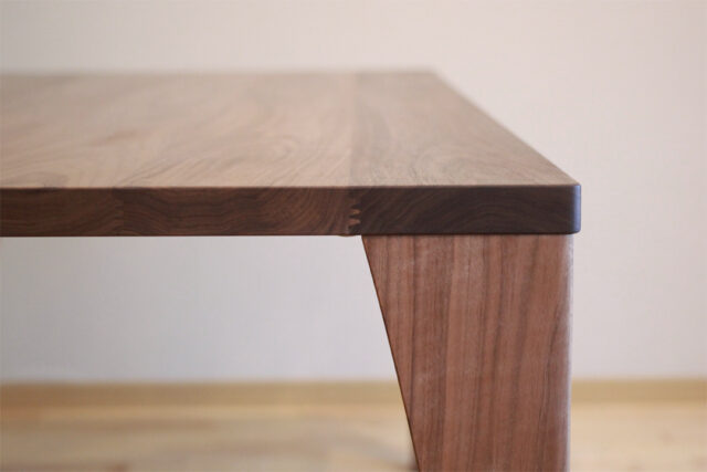 フィンガージョイントによる矧ぎ合わせ