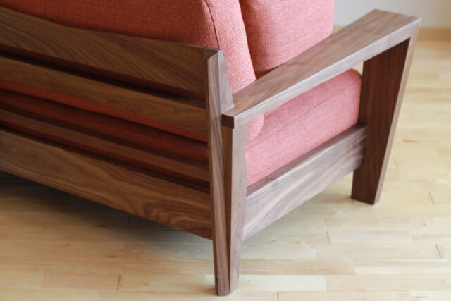 多面体を組み合わせた立体構造