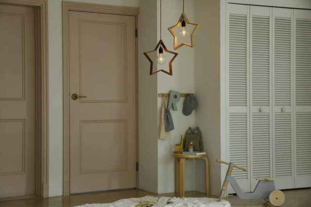 温かみのある電球色