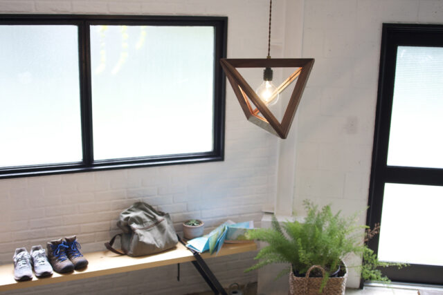 温かみのある電球色