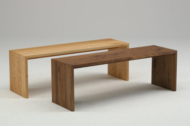 ベンチでもテーブルでも使えます。