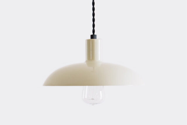 steel (鉄)/ ホワイト