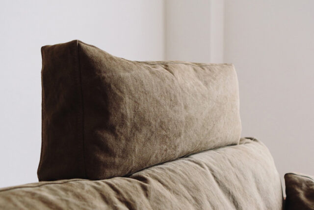 直線で構成されたシンプルデザイン