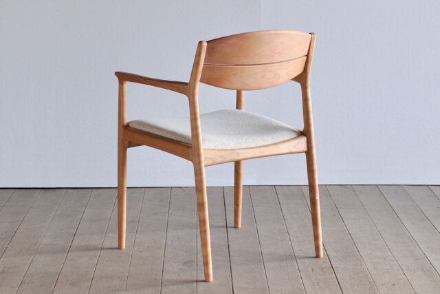 北欧デザインを思わせる有機的なフォルム