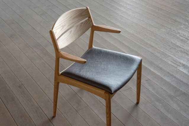 丸みを持たせた優しい掛け心地