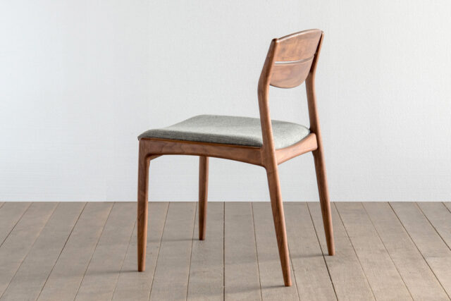 北欧デザインを思わせる有機的なフォルム