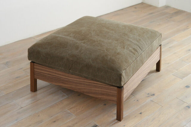 直線で構成されたシンプルデザイン