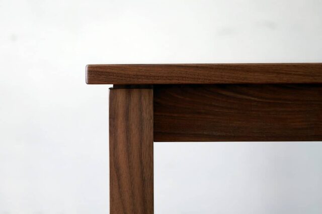 細身のザ・シンプルデザイン