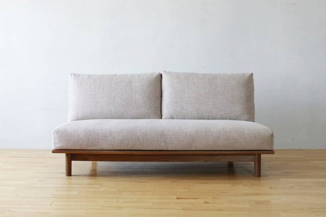 肘なしシンプルデザイン