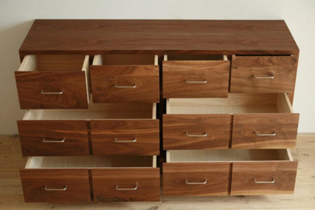 整理整頓ができる大きさの違う引出し