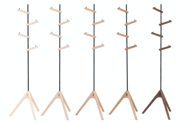 素材が選べるコートハンガーkiki