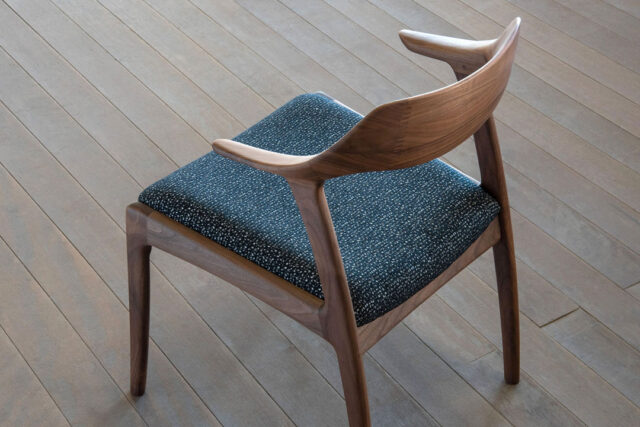 流れるような美しい曲線