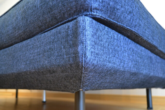 軽快なイメージのフレームデザイン