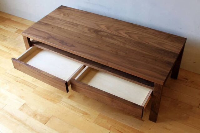 便利な収納付き