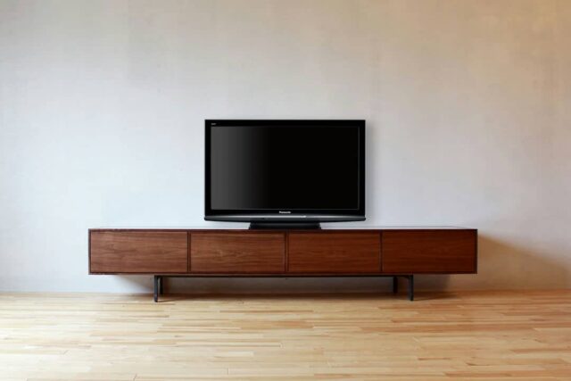 細い格子の意匠