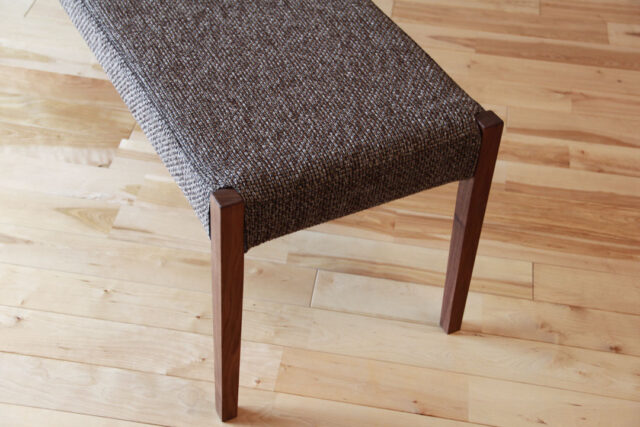 細身でスタイリッシュ