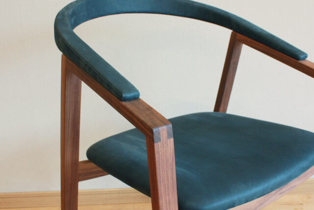 細身でも剛性を持たせる仕口