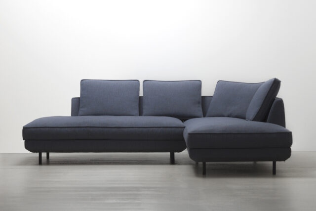 圧迫感のでないシンプルデザイン