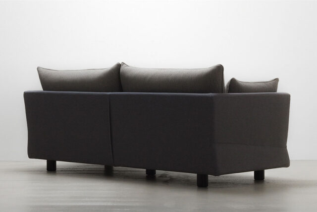 ゆったり寛げるハイバック