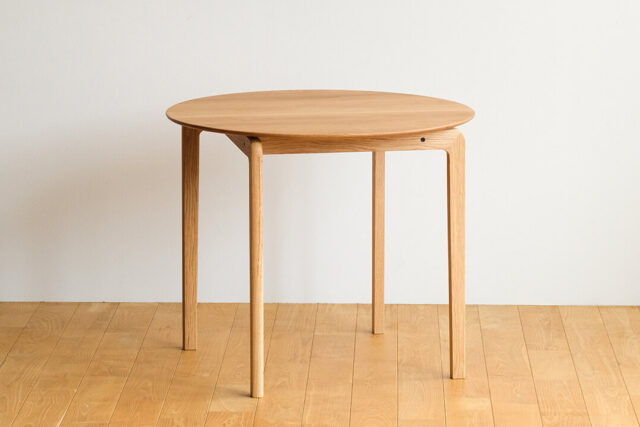 その流れる曲面が心地よい優しさへ導く