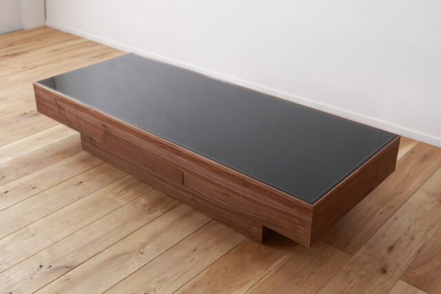 重厚なナチュラル感