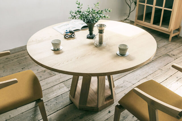 団らんの場にふさわしいラウンドタイプ