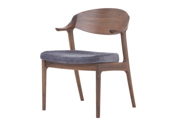 ワイドタイプでゆったりと