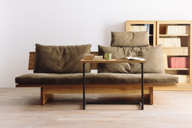 直線基調のシンプルデザイン