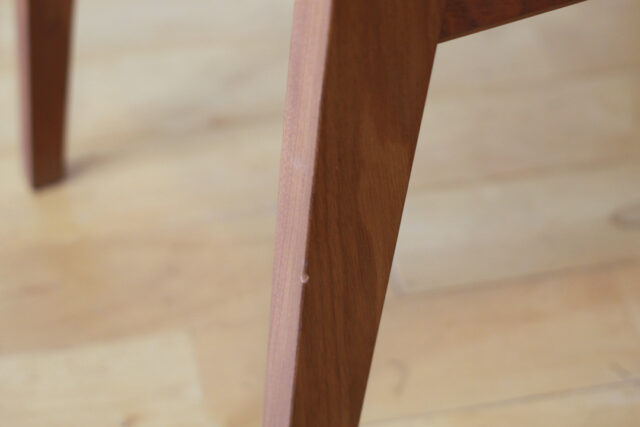 小さな傷があります