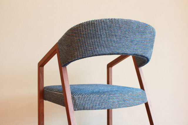 寛ぎを重視した背座設計