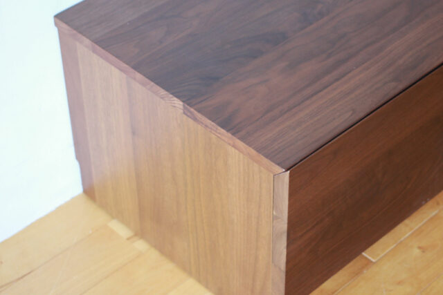 すっきり見せるディテール