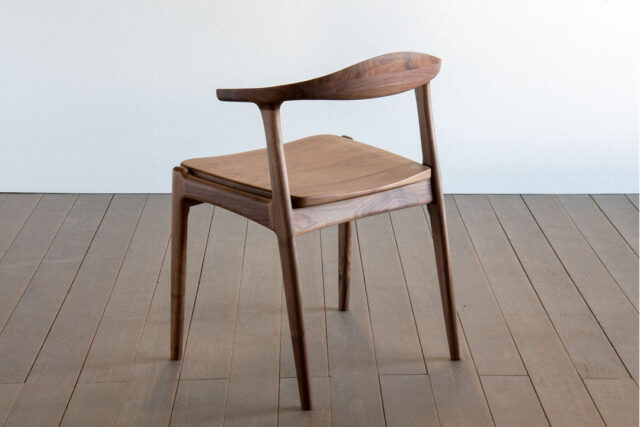 削り出しの緩やかなカーブ