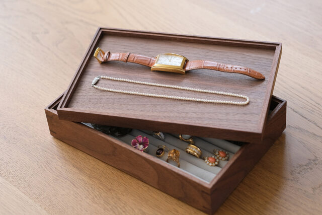 スタッキングできるジュエリーケース