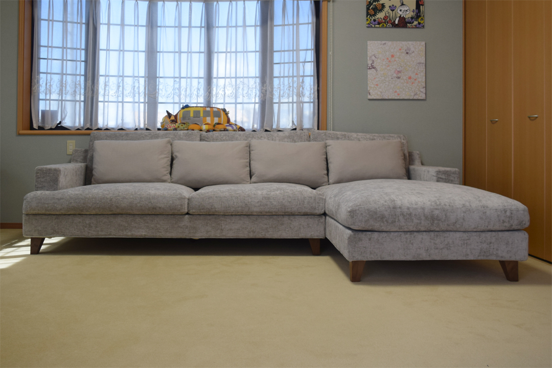 TRES THE SOFA TAILOR　カウチソファGRVA納品事例