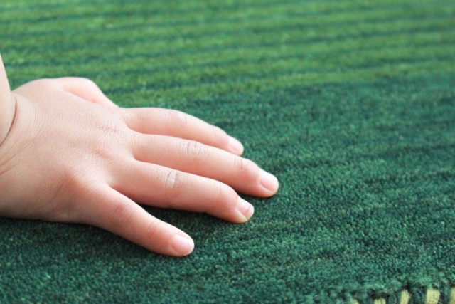 毛先が立った織り