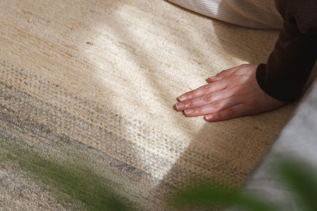 毛先が立った織り